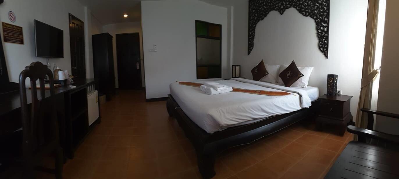 Wangburapa Grand Hotel Chiang Mai Bagian luar foto